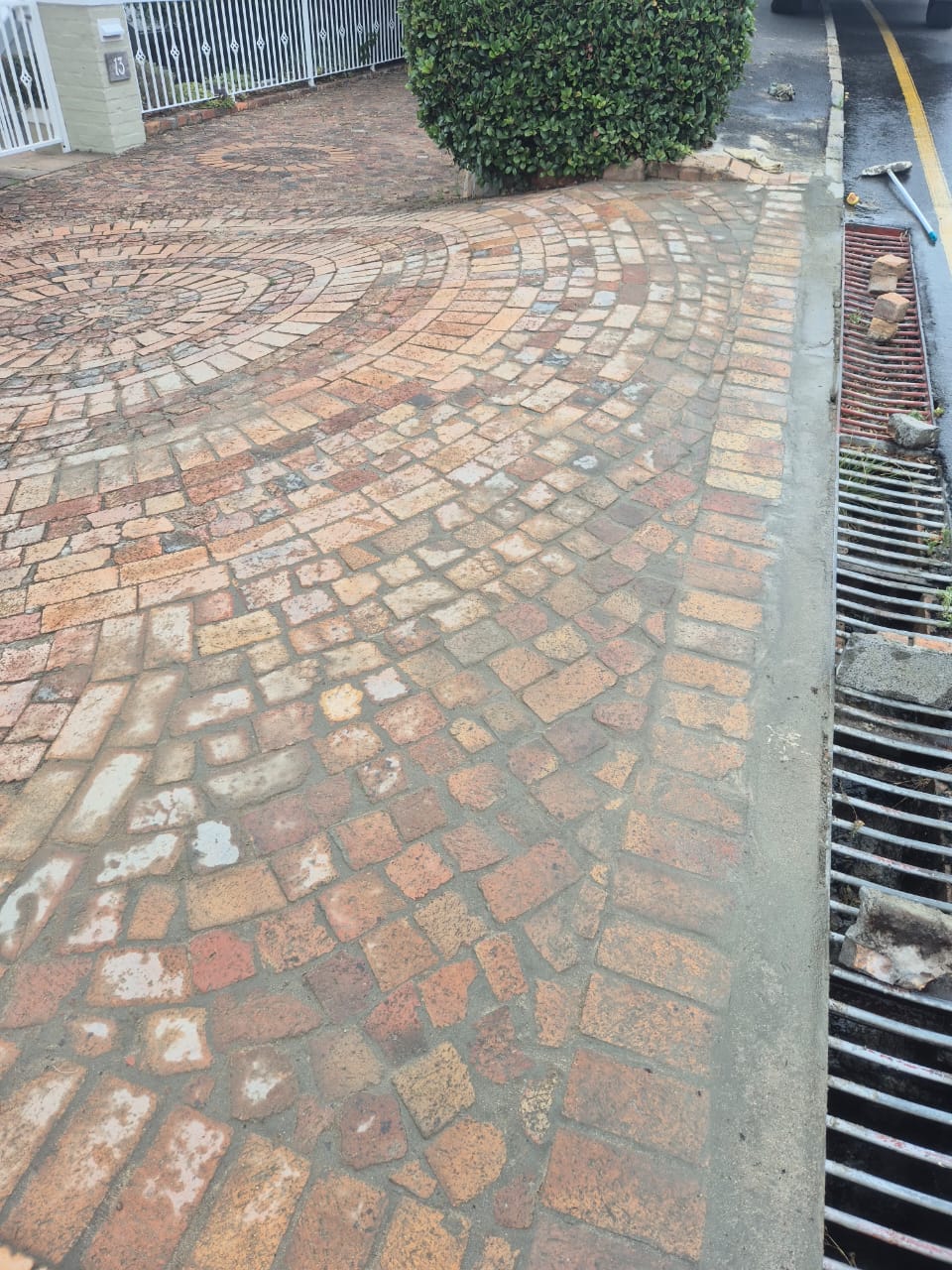 WhatsApp Image 2026-04-23 at 18.30.25 (1)