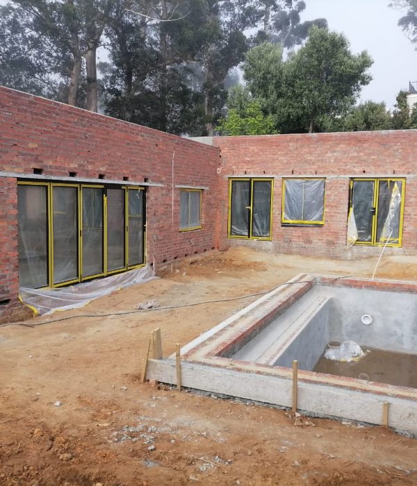 Quality Building Contractors (1) Quality Building Contractors (1)