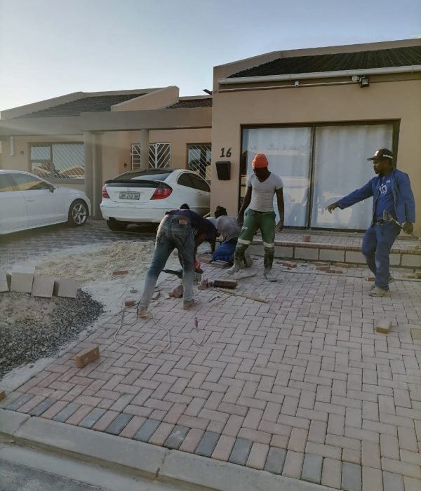 Quality Building Contractors (5) Quality Building Contractors (5)